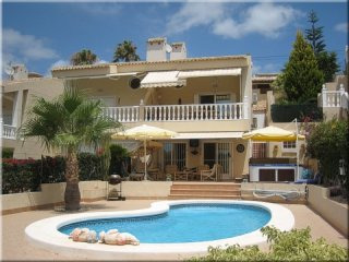 Rojales 3 Beds 1 Baths semi-detached