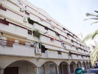 4 Bedrooms - Apartment - Alicante - For..