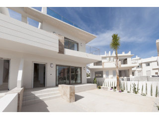 3 bedroom townhouses