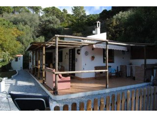 Country Houses for Sale in Canillas De..