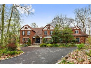 5 bedroom House For Sale: 12 Hemlock..