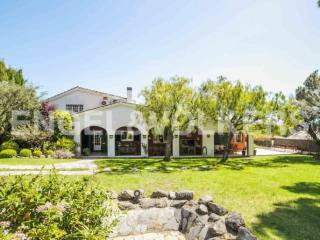 Exclusive and central Alella,Costa..