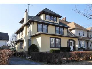 11 bedroom Multi-family For Sale: Mount..