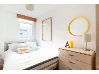 Single with double bed near Westbourne..