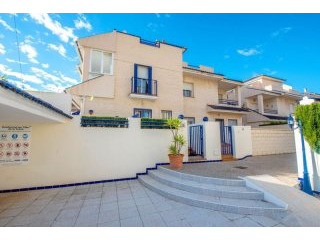 3 Bedrooms - Townhouse - Alicante - For..