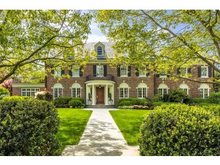 4 bedroom House For Sale: 11 Eastway..