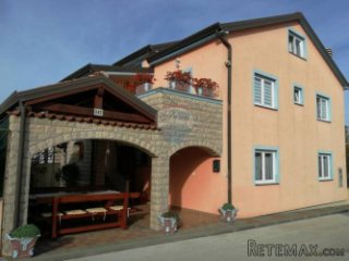 Dajla, kuća sa 4 apartmana