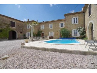 6 Bedroom Country House For Sale