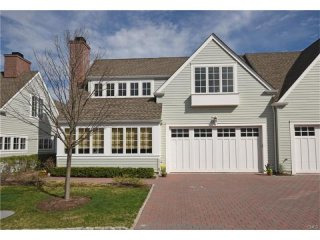 3 bedroom Apartment For Sale: 6 KENSETT..