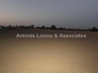 2580 m2 Plot in Pera Orinis