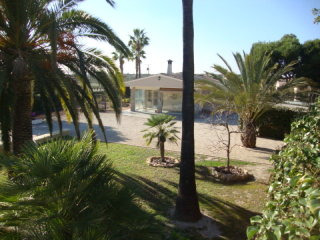 5 Bedrooms - Villa - Alicante - For Sale