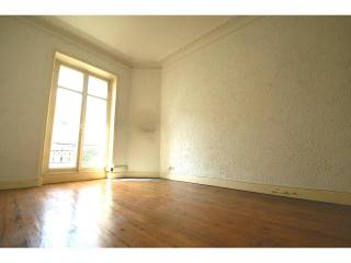 Three bed apartment in ideal location