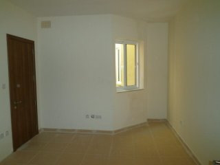 Flat, Luxurious Finish