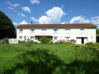 Large Stone House In 1.1 Acres Of Land