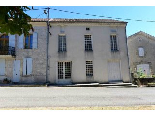 Large Village House In Lot Et Garonne