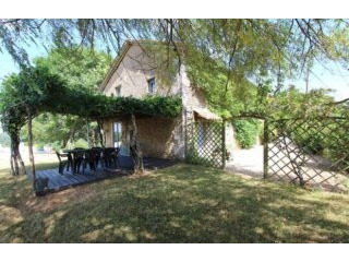 Villa On The Edge Of Town With Stunning..