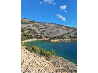 MASLENICA, GRAĐEVINSKO ZEMLJIŠTE 20M OD MORA