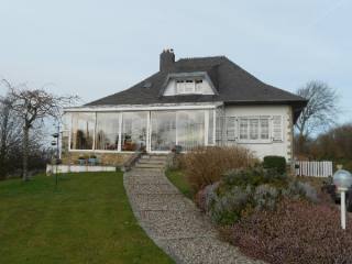 Nice Mature Detached Property