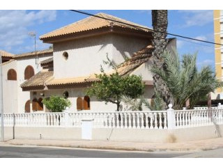 Villa for sale in Mar de Cristal