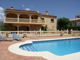 8 Bedroom Villa in Javea