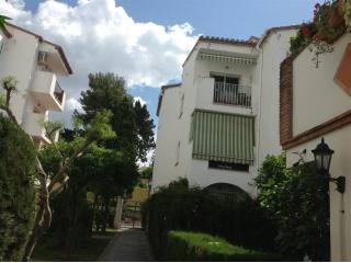 Apartment - An immaculate top floor..