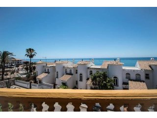 4 bedroom town house for sale