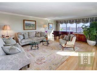 2 bedroom Apartment For Sale: 530 EAST..