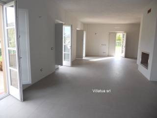 Villa - For Sale - East of Lucca &..