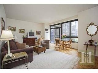 1 bedroom Apartment For Sale: 100..