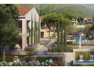 Lower Village 3 Bedroom Apartment..