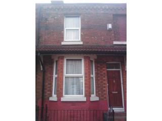 3 bedroom Terraced House to rent in..