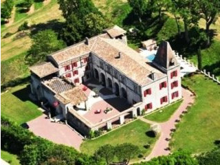 chateau villereal 1 365 000 € HAI