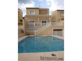 Bungalow close to Calpe with a garage, cellar, fireplace..