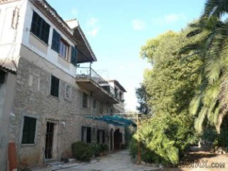 Predio Son Toni close to La Puebla, a old mallorquin manor..