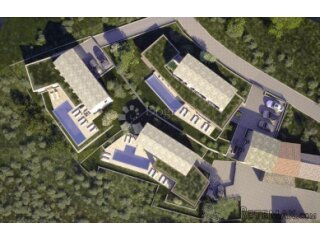 Prekrasno zemljište sa gotovim projektom u Oprtlju
