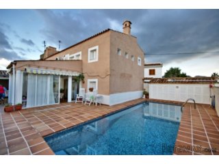Townhouse semi-detached in the quiet area of ​​Siller . Con..