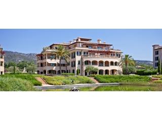 Apartment in Mardavall with sea access