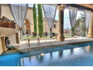 7 Bedroom Country House For Sale