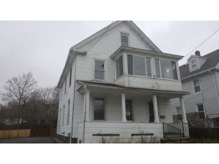 40 Orchard St New London, CT, 06320 New..