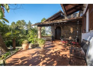 Villa within walking distance to the lovely small village..
