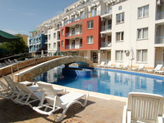 Resale 2-bedroom apartment in Sunny Day..