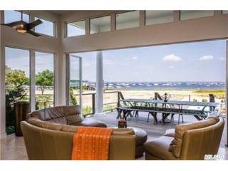 14 The Boulevard Rd Sea Cliff, NY 11579