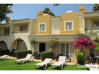 2 Beds Townhouse With Sea Views For..