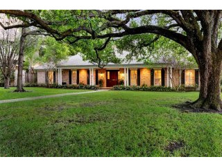 4 bedroom House For Sale: 5663 Doliver..