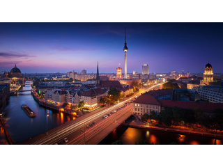 2 Bedroom Apartment with Roof Terrace..