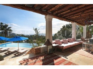 Magnificent villa in Can Furnet with..