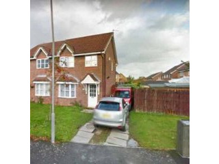 3 bedroom, Semi-detached House house..