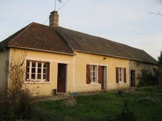 House For Sale in Rural Setting