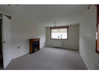 2 bedroom, Ground Floor Flat house for..