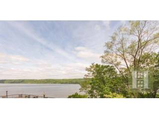 3 bedroom Apartment For Sale: 2521..